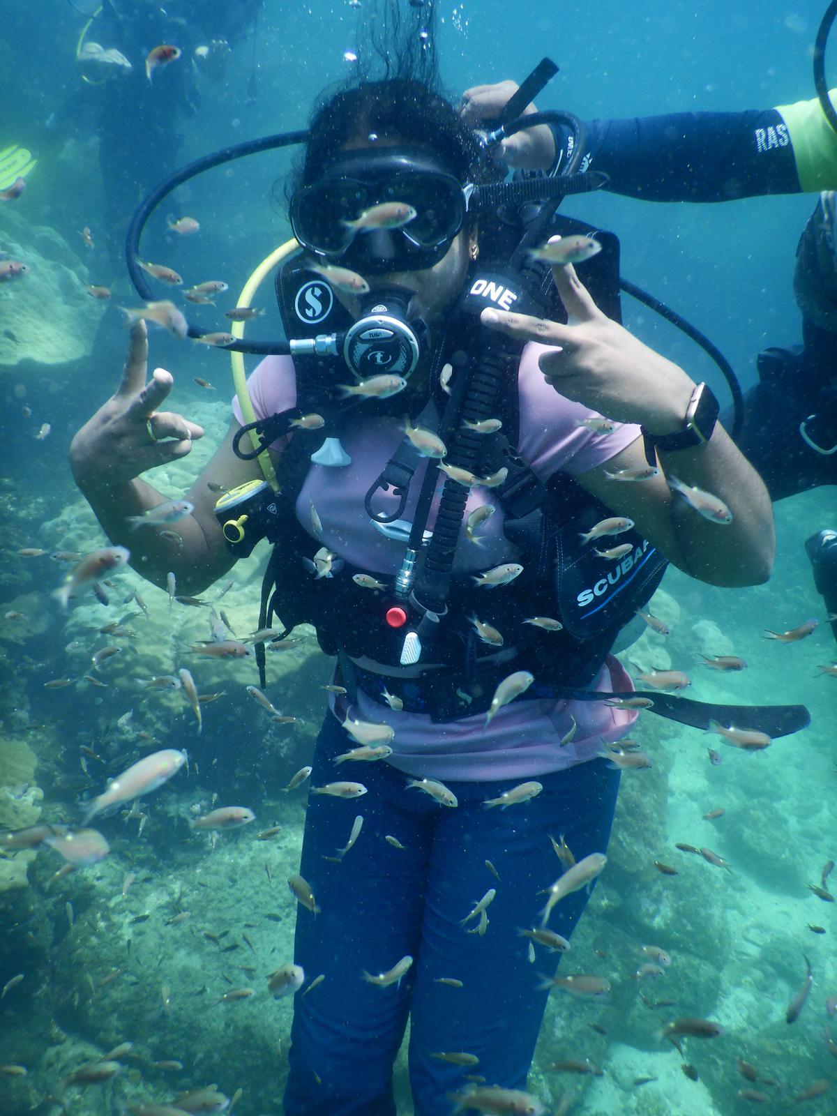 little girl in scuba diving gokarna